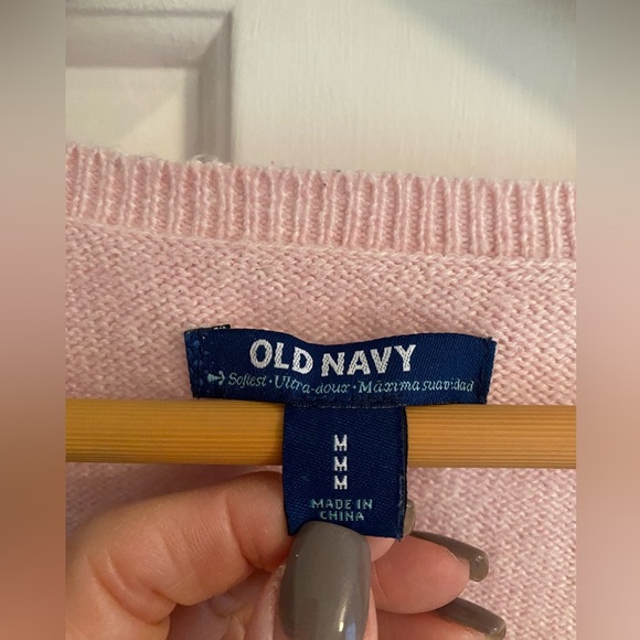 Old Navy Scoop Neck Pink Sweater Size M - Picture 3 of 5